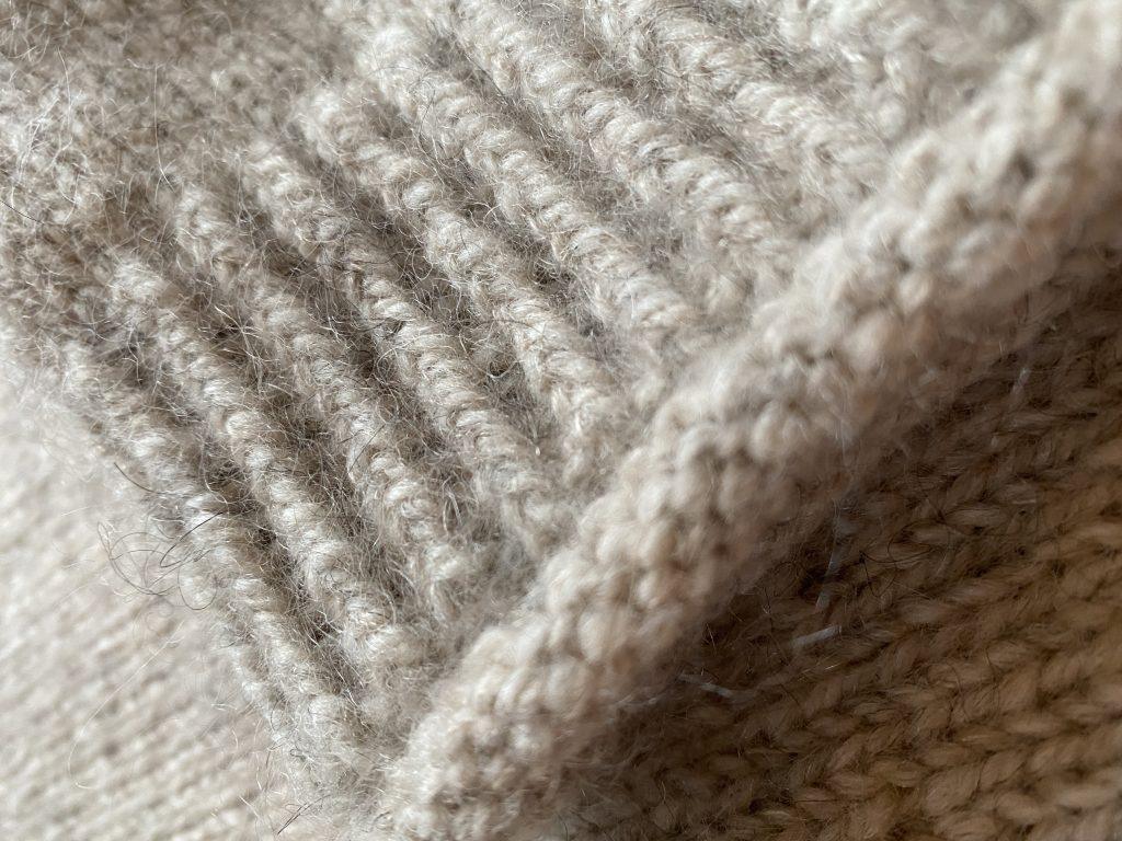 hjelholt yarn